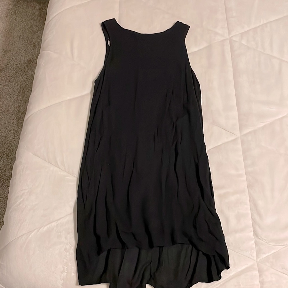 Black dress mid length: super comfortably!